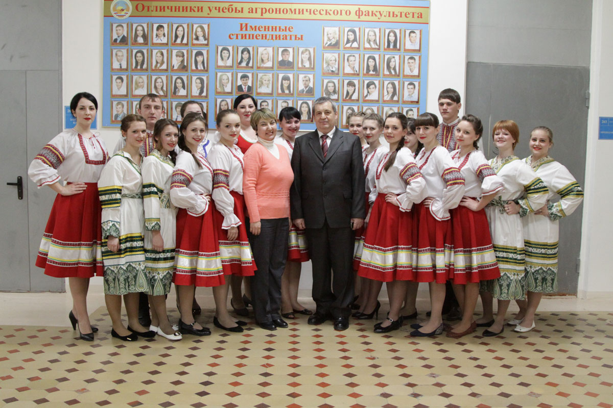 ???????????? ?.?. ?????????? (???????? ?? ???????????????? ?????????? ???????) ???????????? ?.?. ?????????? (???????? ?? ???????????????? ?????????? ???????)